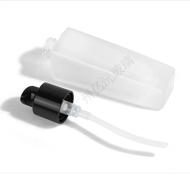 Glass Cosmetic Foundation Bottle Model 080 | Custom Wholesale | OEM Manufacturer China